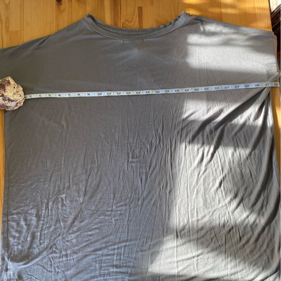 Forever 21 Oversized Blouse - Picture 9 of 16